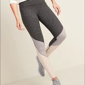 Size Medium - Gap High-Waisted Leggings